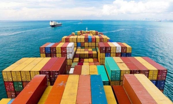 Πού επενδύουν οι ναυτιλιακές τακτικών γραμμών