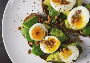 Φαγητό: 5 συνταγές που θα σου λύσουν τα χέρια – Είναι έτοιμες σε μόλις 15′