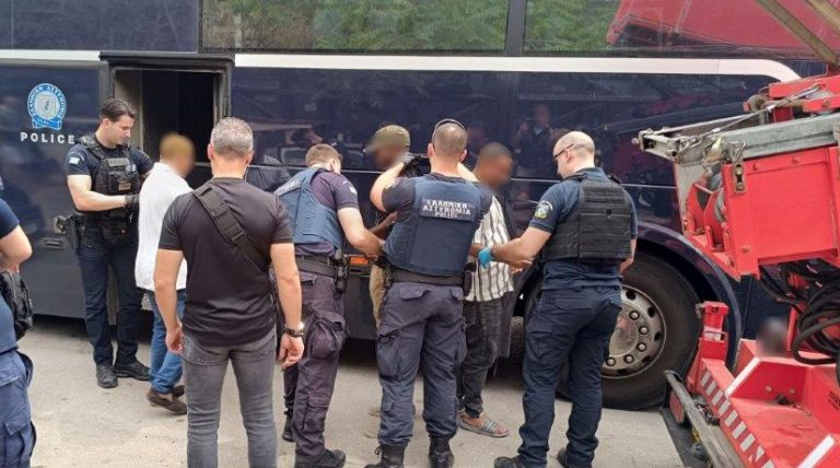 Πατήσια: Σαράντα μία συλλήψεις στο πλαίσιο ειδικής επιχειρησιακής δράσης της ΕΛ.ΑΣ.