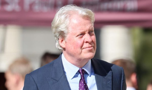 Charles Spencer: Αποκάλυψε ότι κακοποιήθηκε σεξουαλικά όταν ήταν παιδί μέσα στο οικοτροφείο που φοιτούσε