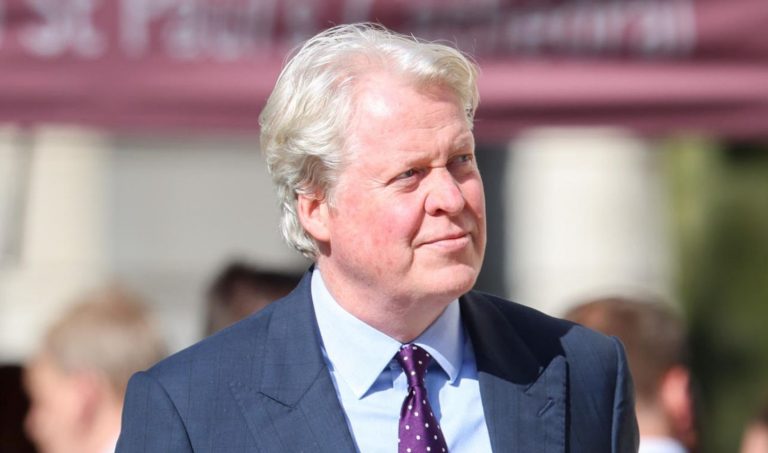 Charles Spencer: Αποκάλυψε ότι κακοποιήθηκε σεξουαλικά όταν ήταν παιδί μέσα στο οικοτροφείο που φοιτούσε