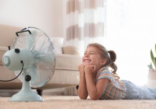 Το απίστευτο κόλπο που θα μετατρέψει τον ανεμιστήρα σας σε κλιματιστικό