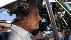 Απόστολος Λύτρας: Λίγη ώρα μετά τον άγριο ξυλοδαρμό της συζύγου του τον σταμάτησαν σε μπλόκο της Αστυνομίας