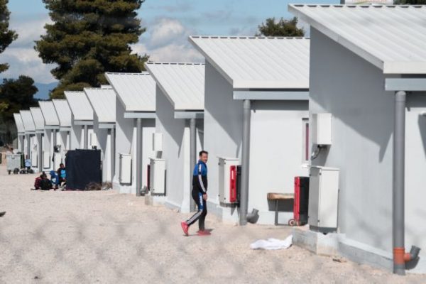 Έγκλημα στη Δομή Φιλοξενίας Ριτσώνας: Νεκρός Κούρδος – Συνελήφθησαν δύο άτομα