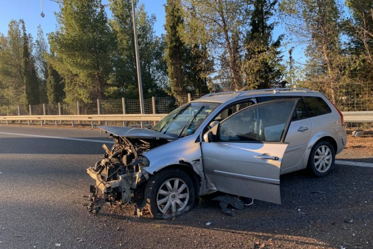 Κατερίνη: Θανατηφόρα σύγκρουση ΙΧ με λεωφορείο – Μία νεκρή και δύο τραυματίες