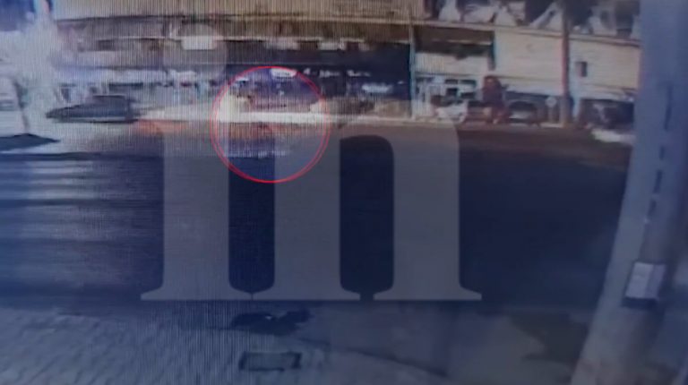 Bίντεο ντοκουμέντο: Η στιγμή που ΙΧ παρασύρει τη νεαρή στη Λεωφόρο Αθηνών και εξαφανίζεται