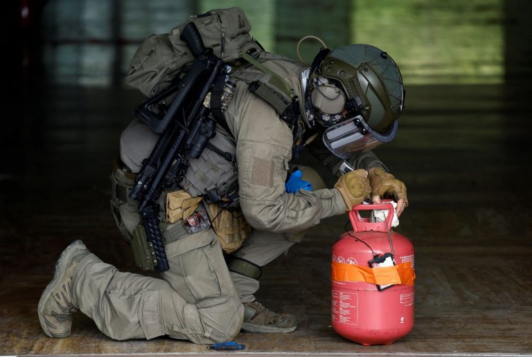 Γαλλία: Έκρηξη σε ξενοδοχείο με έναν τραυματία φανερώνει εργαστήρι εκρηκτικών