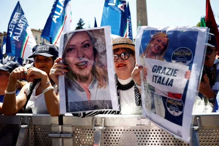 Ευρωεκλογές 2024: Τι δείχνουν οι δημοσκοπήσεις για Μελόνι και συντηρητική συμμαχία