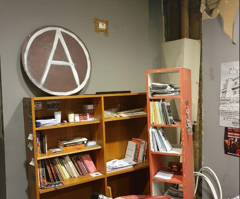 Νέα επέμβαση της Αστυνομίας στο ΑΠΘ για να ξανασφραγιστεί η κατάληψη Primavera