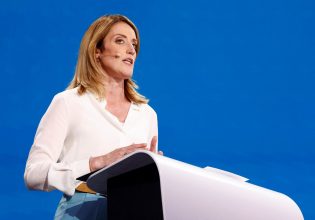 Ευρωπαϊκή Ένωση: Ξανά υποψήφια πρόεδρος του Ευρωπαϊκού Κοινοβουλίου – «Παζάρι» για τις θέσεις κλειδιά στην ΕΕ