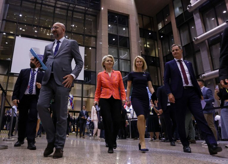 ΕΕ: Φον ντερ Λάιεν, Κόστα και Κάλας στα κορυφαία αξιώματα – Οι προτεραιότητές τους και η αμετάπειστη Μελόνι