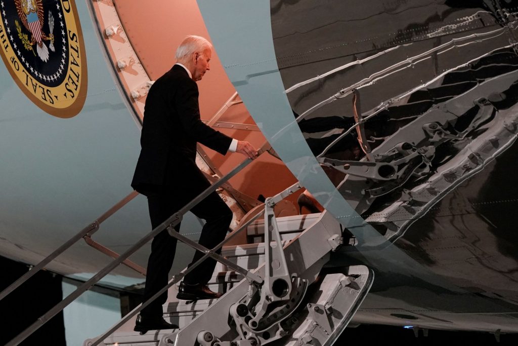 Τζο Μπάιντεν: Τι σκέφτονται οι Δημοκρατικοί για το μέλλον του μετά το debate με τον Τραμπ;