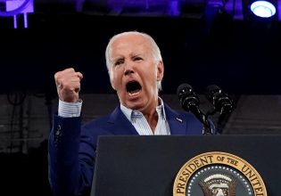 Μπάιντεν: Θα νικήσω τον Τραμπ, όταν πέφτεις κάτω, ξανασηκώνεσαι – Δεν πτοείται από το εφιαλτικό debate