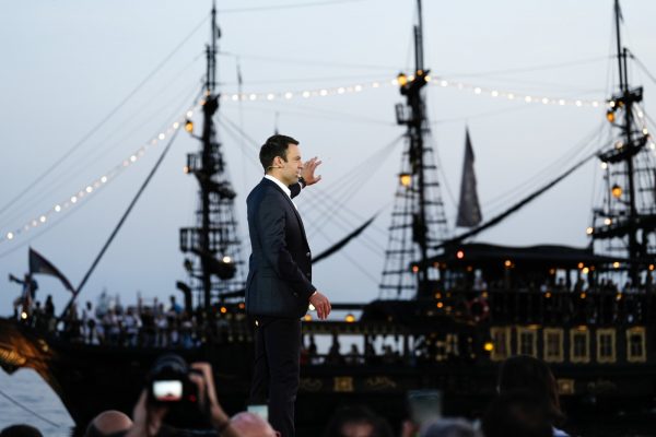 Κασσελάκης: Θαλασσοταραχή για τον καπετάνιο του ΣΥΡΙΖΑ – «Φωτιές» με την αναστολή της καθημερινής Αυγής και τα «μαύρα» χρήματα