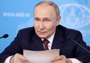 Οι όροι του Πούτιν για να διαπραγματευτεί με την Ουκρανία – «Όχι» Ζελένσκι με αναφορά στον Χίτλερ