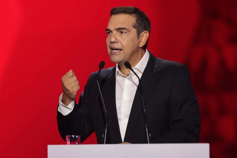 Δημοσκόπηση: Συνεργασία ΣΥΡΙΖΑ – ΠΑΣΟΚ θέλει το 70%, με Αλέξη Τσίπρα αρχηγό μια ενωμένη Κεντροαριστερά