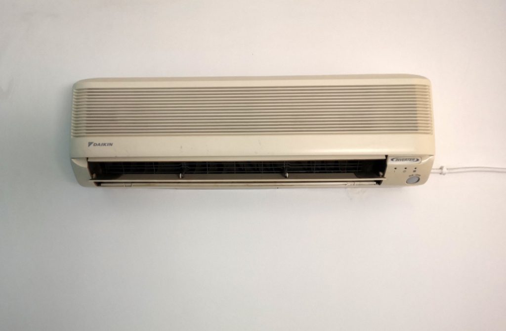 Κάυσωνας: Έξυπνοι τρόποι εξοικονόμησης ενέργειας για τον κλιματισμό κατοικιών