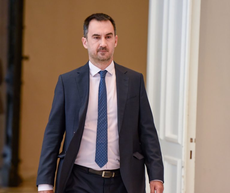 Νέα Αριστερά: Δείτε live τη διακαναλική συνέντευξη του Αλέξη Χαρίτση