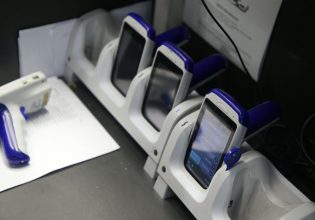 Τα αγκάθια της ψηφιακής κάρτας εργασίας – Για ποιους έρχονται πρόστιμα