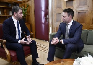 ΠΑΣΟΚ – Κωνσταντινόπουλος: Ο Ανδρουλάκης δεν νίκησε τον Κασσελάκη, θα κερδίσει τον Μητσοτάκη;