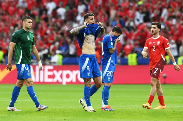 Τα ιταλικά ΜΜΕ «κράζουν» την εθνική ομάδα και τον Σπαλέτι: «Καταστροφή και ντροπή» (pics)