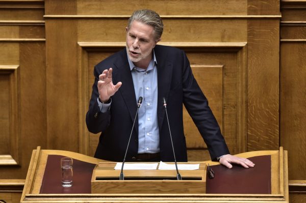 ΠΑΣΟΚ – Γερουλάνος: Θα ανακοινώσω αν θα είμαι υποψήφιος όταν θα ανοίξει η διαδικασία