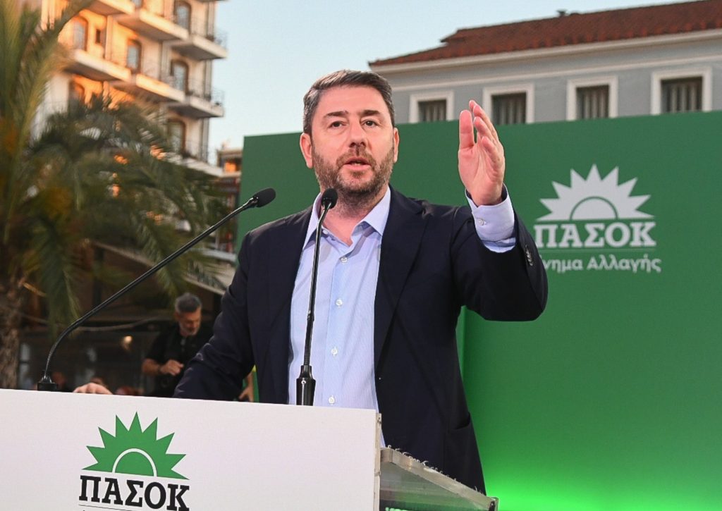 Τον πήχη στη δεύτερη θέση θέτει ο Ανδρουλάκης – «Να ανοίξει ο δρόμος για ισχυρή κυβερνητική επιλογή»