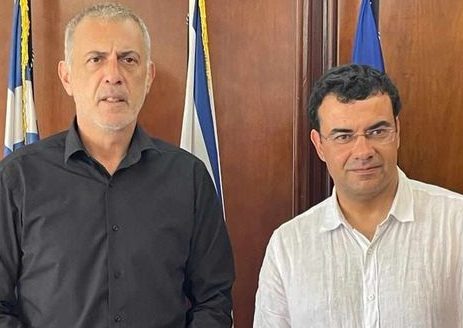 Συνάντηση Γιάννη Μώραλη με τον Δήμαρχο Ύδρας