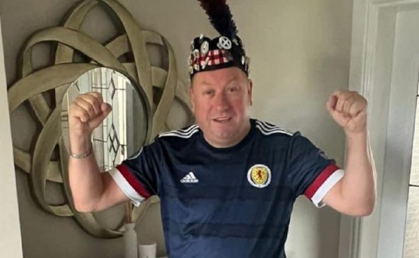 Νεκρός οπαδός της Σκωτίας (pic)