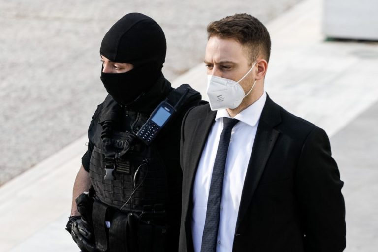 Γλυκά Νερά: Ολοκλήρωσε τις Πανελλαδικές ο Μπάμπης Αναγνωστόπουλος – Τι αποκαλύπτει ο δικηγόρος του