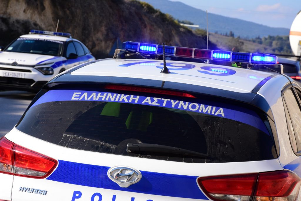 Κερατσίνι: Μυστήριο με το θάνατο γυναίκας σε διαμέρισμα