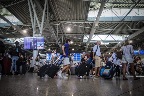 Πού ταξίδεψαν οι Έλληνες και πόσα ξόδεψαν το 2023