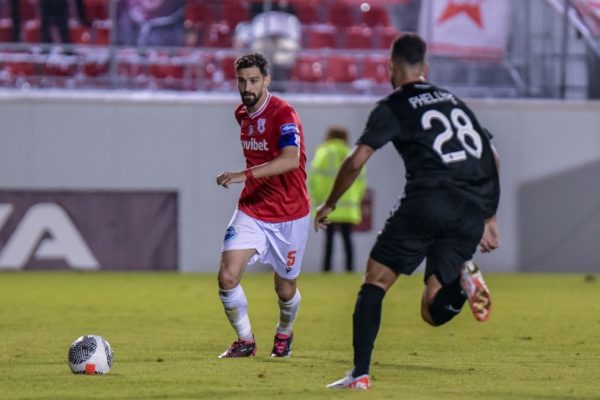 Ο Αυλωνίτης επέστρεψε στον Πανιώνιο μετά από 10 χρόνια (pic)