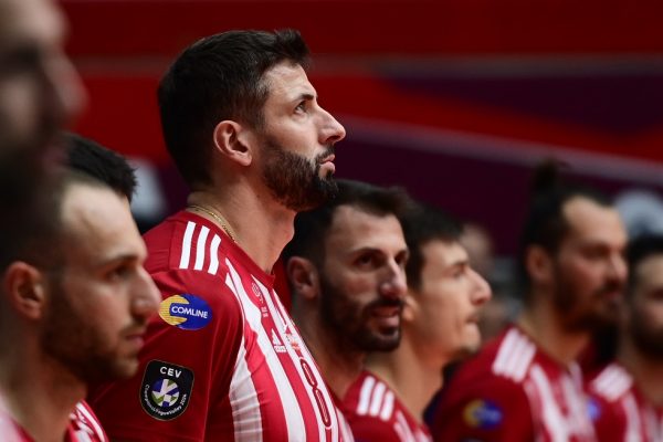 Το «αντίο» του Ολυμπιακού στον Γκουσταβάο (pic)