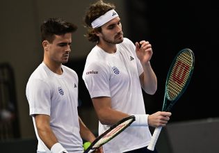 Ήττα και αποκλεισμός για τα αδέρφια Τσιτσιπά (0-2)