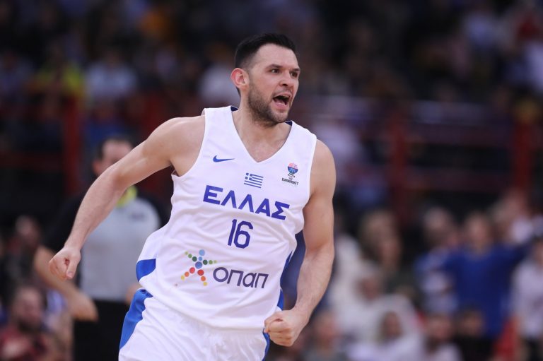 LIVE: Ελλάδα – Μαυροβούνιο