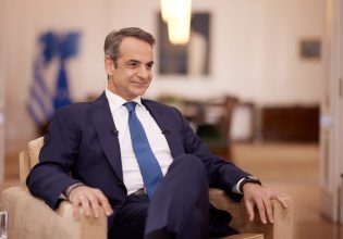 Με τη φαγωμάρα για Ανδρουλάκη και αμφισβήτηση Κασσελάκη βγαίνει πάντως πάλι λάδι η κυβέρνηση Μητσοτάκη