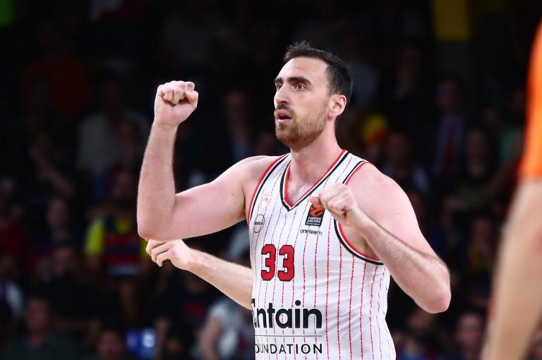 Μιλουτίνοφ: Ο Σέρβος κάνει την διαφορά και ηγείται του Ολυμπιακού στους τελικούς (vids)