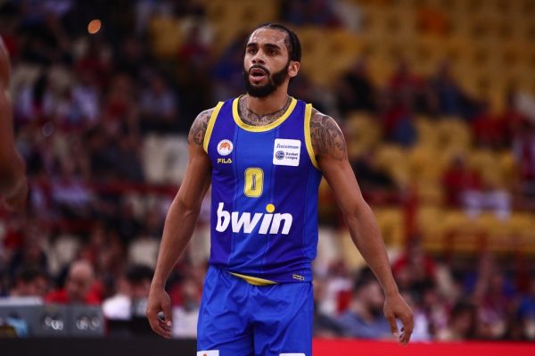 Θέλει τον Ελάιζα Μήτρου-Λονγκ η ΑΕΚ