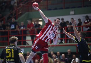 Ολυμπιακός – ΑΕΚ 25-23: Πήρε το ντέρμπι και έκανε το 1-0 στους τελικούς