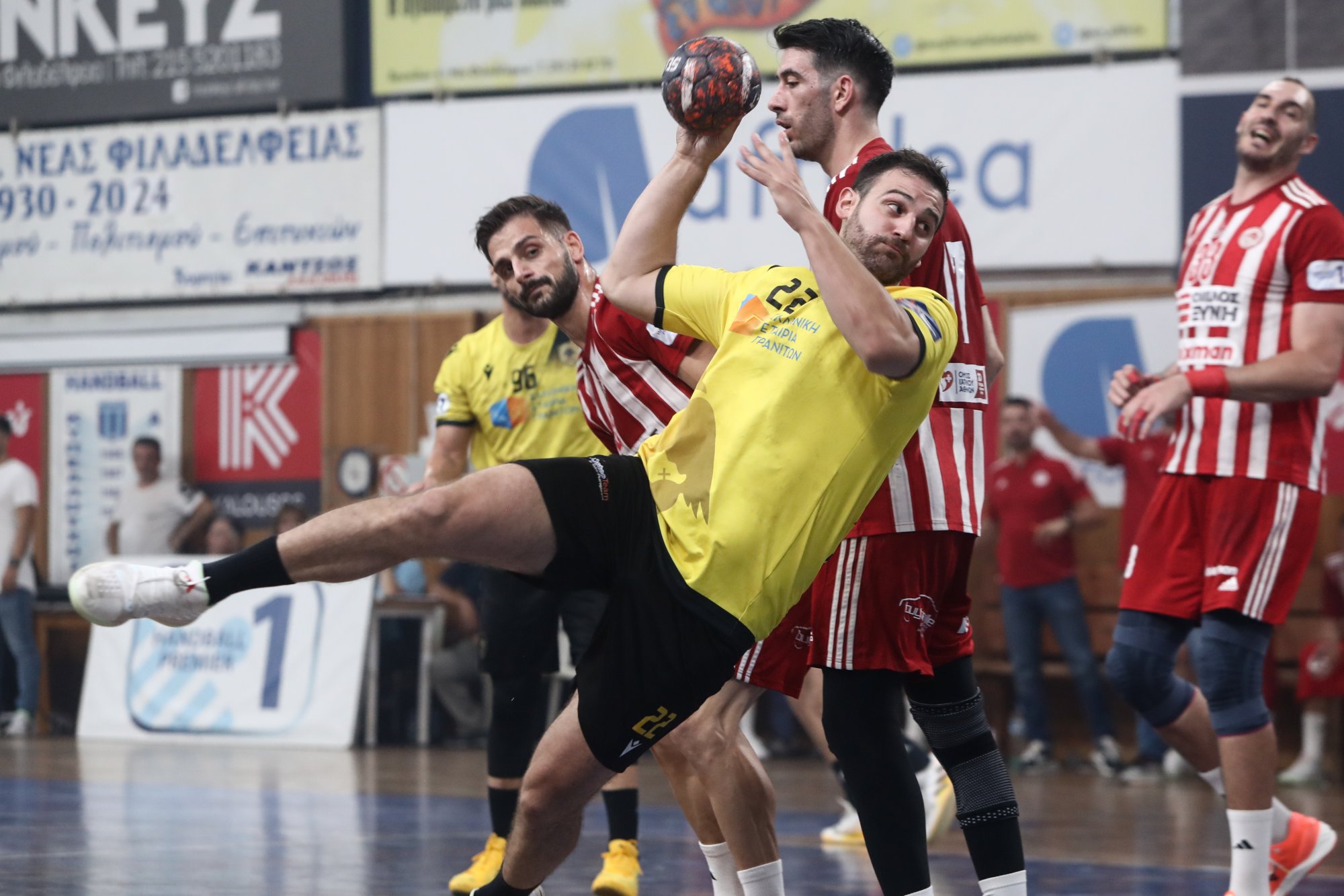 ΑΕΚ – Ολυμπιακός 25-23: Η Ένωση ισοφάρισε σε 1-1 τη σειρά των τελικών