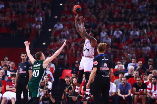 Ολυμπιακός – Παναθηναϊκός 92-86: Θρυλικό 2-0 και μια νίκη μακριά από τον τίτλο!