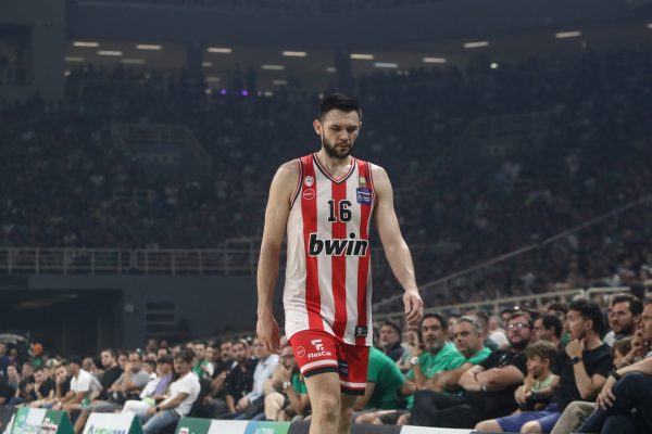 Παπανικολάου: «Υπάρχει απογοήτευση, έπρεπε να είχαμε νικήσει στον τέταρτο τελικό»