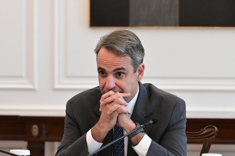 Η ώρα των βουλευτών της ΝΔ: Ποιοι επιφυλάσσουν «καρφιά» 3 λεπτών με ακροατή τον Μητσοτάκη