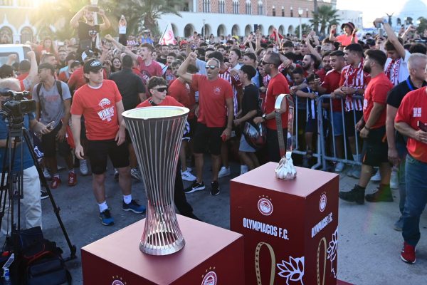 Live streaming: Στη Ρόδο τα δύο ευρωπαϊκά τρόπαια του Ολυμπιακού​​​​