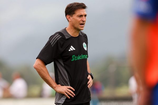 Αλόνσο: «Είμαι ικανοποιημένος από τους παίκτες μου, ήταν μια καλή προπόνηση»