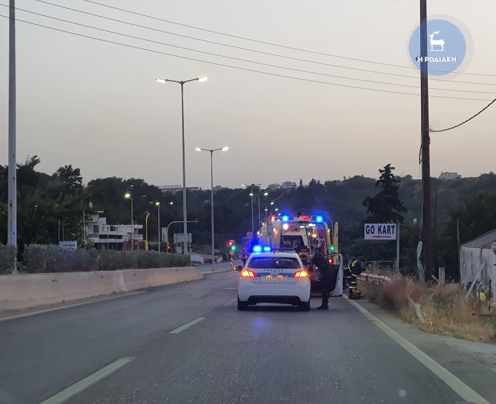 Τραγωδία στην άσφαλτο στη Ρόδο με επιβάτες μοτοσικλέτας – Ένας νεκρός και ένας βαριά τραυματίας