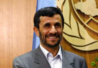 Εκ νέου υποψήφιος στις προεδρικές εκλογές του Ιράν ο Αχμαντινετζάντ