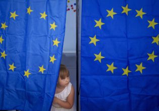 Η κεντροαριστερά μελετά τη Γαλλία, η κυβέρνηση κερνάει delivery café μην δούμε πώς πολεμάει την ακρίβεια η Ισπανία