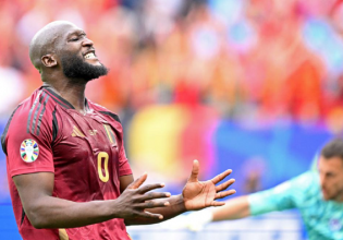 Ακυρώθηκε και δεύτερο γκολ του Λουκάκου από το VAR (vids)